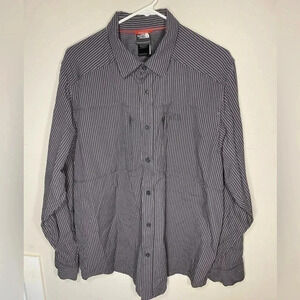 The North Face Trekware Button Down | Size Large